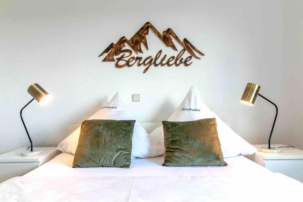Apartment Bergliebe I Balkon I Aufzug I Stellplatz Schwarzenberg  Buitenkant foto